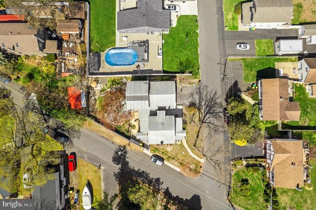 4564 OAK AVE, Feasterville Trevose, PA 19053