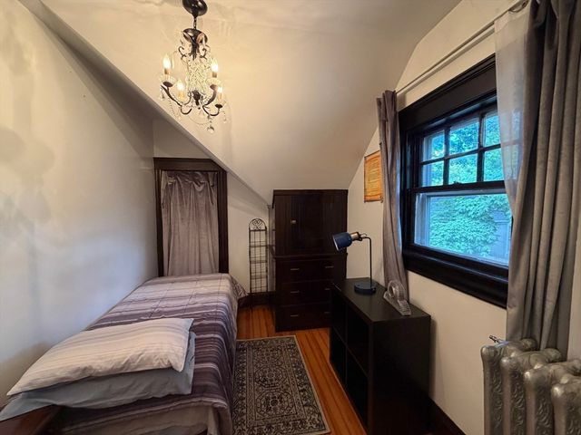 213 Harris Ave, Woonsocket, RI 02895