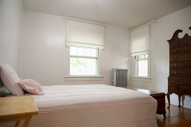 213 Harris Ave, Woonsocket, RI 02895