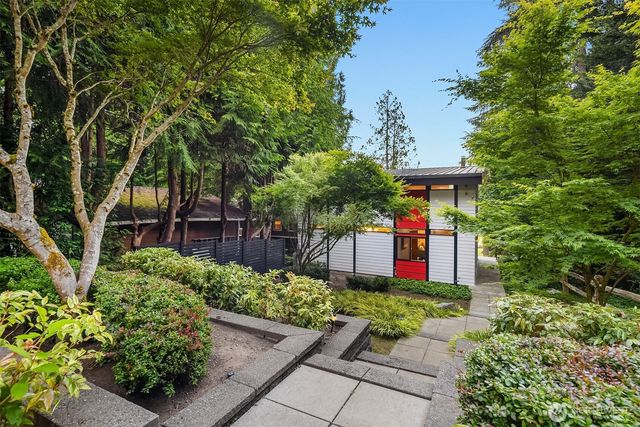 113 NW Lake Roesiger Road, Snohomish, WA 98290