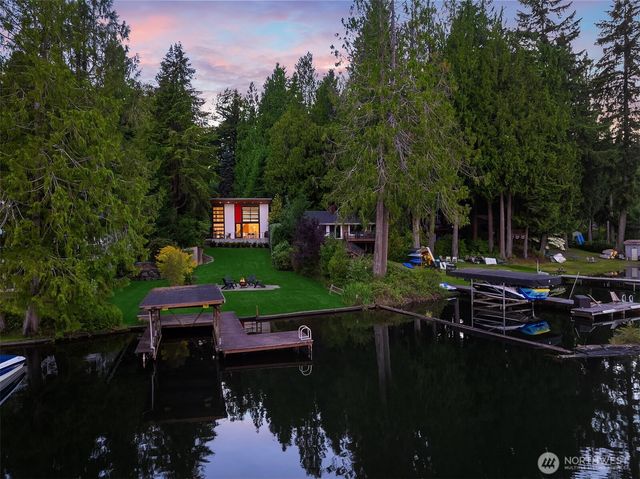 113 NW Lake Roesiger Road, Snohomish, WA 98290