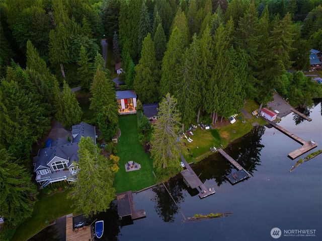 113 NW Lake Roesiger Road, Snohomish, WA 98290