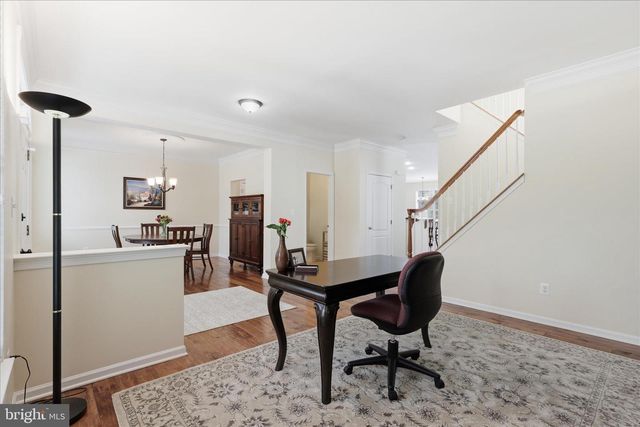 25202 JUSTICE DR, Chantilly, VA 20152