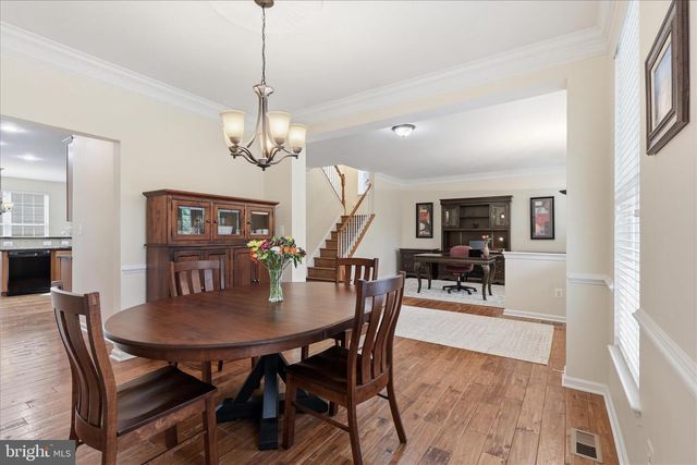 25202 JUSTICE DR, Chantilly, VA 20152