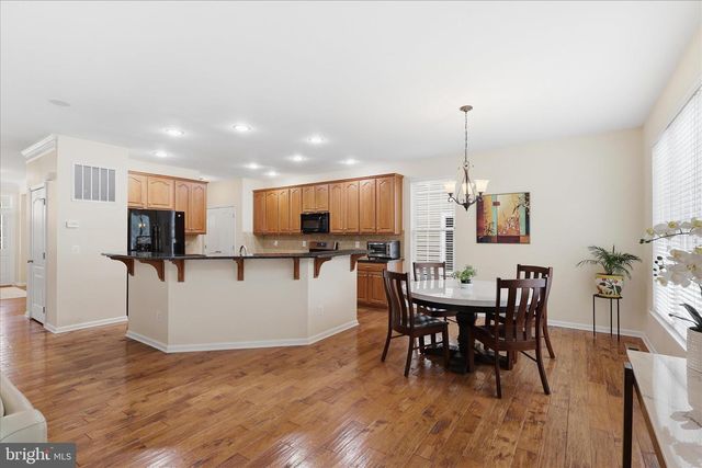 25202 JUSTICE DR, Chantilly, VA 20152