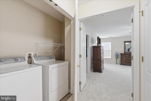 25202 JUSTICE DR, Chantilly, VA 20152