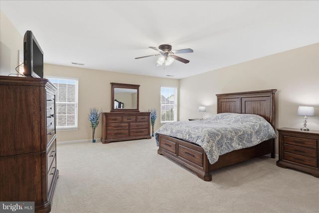 25202 JUSTICE DR, Chantilly, VA 20152