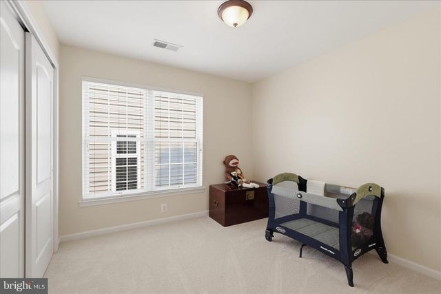 25202 JUSTICE DR, Chantilly, VA 20152