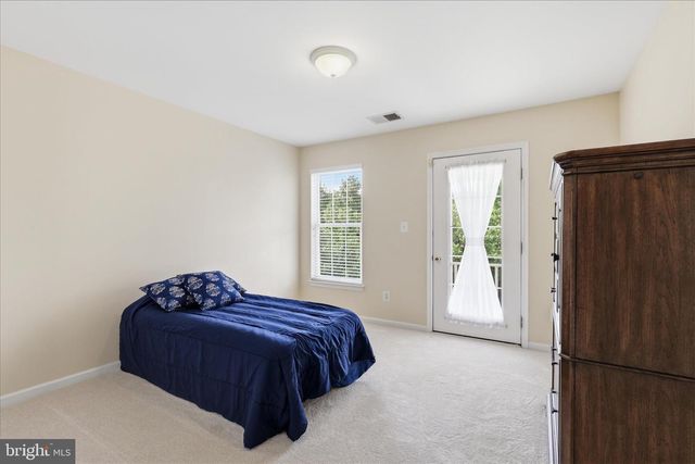 25202 JUSTICE DR, Chantilly, VA 20152