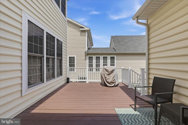 25202 JUSTICE DR, Chantilly, VA 20152
