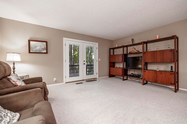 1 Cortez Way, Hot Springs Village, AR 71909