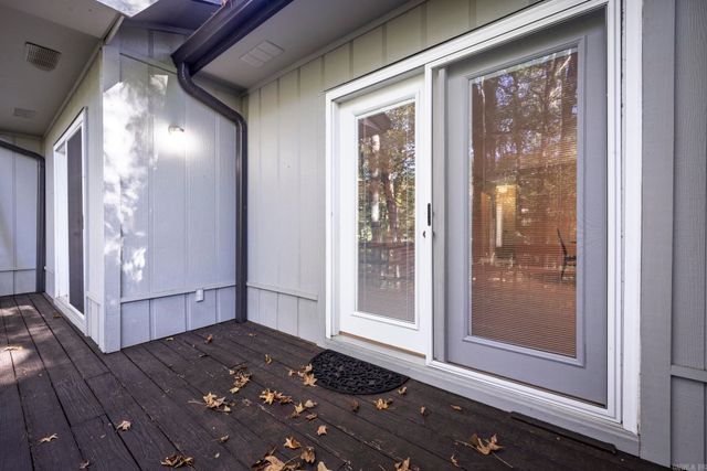 1 Cortez Way, Hot Springs Village, AR 71909