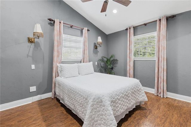 36 Ridgeview Drive, Chickasaw, AL 36611