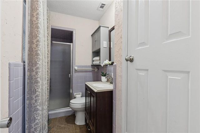 36 Ridgeview Drive, Chickasaw, AL 36611