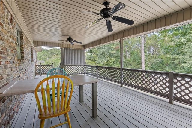 36 Ridgeview Drive, Chickasaw, AL 36611