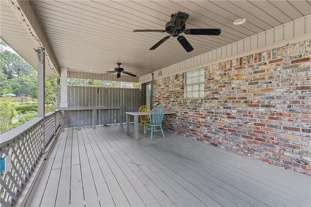 36 Ridgeview Drive, Chickasaw, AL 36611