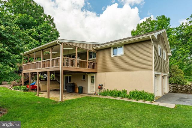 1504 BRUNNERVILLE RD, Lititz, PA 17543