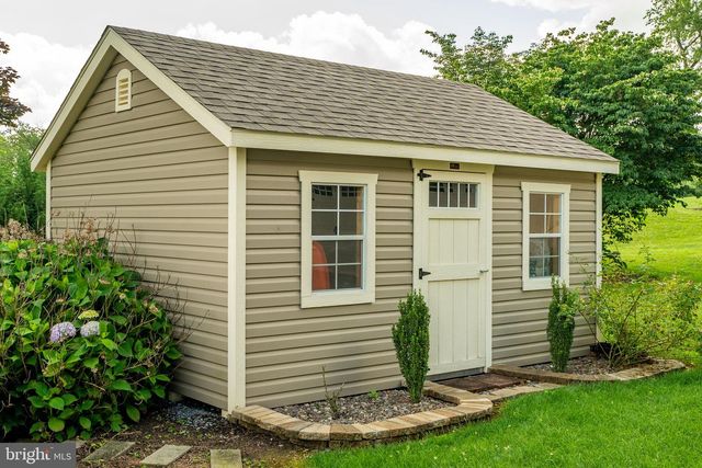 1504 BRUNNERVILLE RD, Lititz, PA 17543