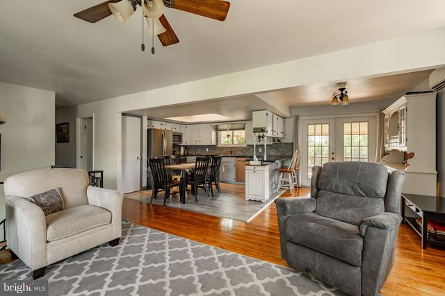 1504 BRUNNERVILLE RD, Lititz, PA 17543