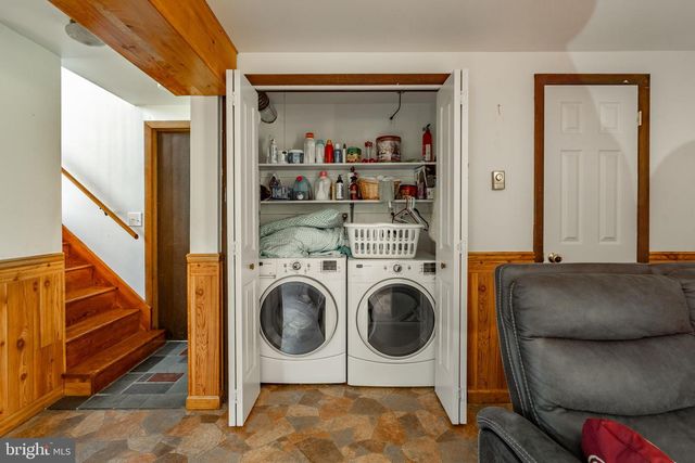 1504 BRUNNERVILLE RD, Lititz, PA 17543