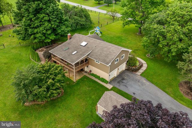 1504 BRUNNERVILLE RD, Lititz, PA 17543