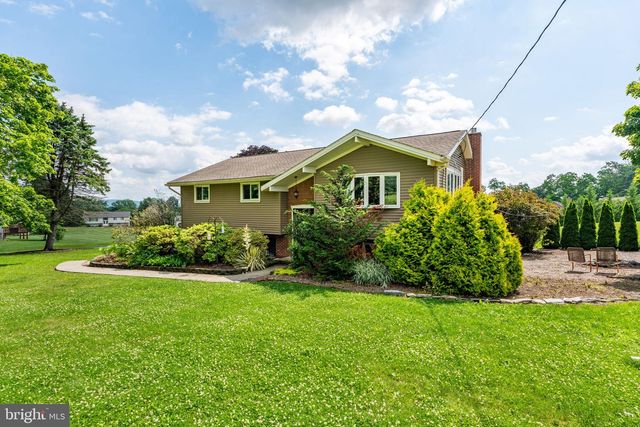 1504 BRUNNERVILLE RD, Lititz, PA 17543