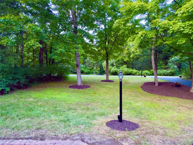 79 Connelly Drive, Staatsburg, NY 12580