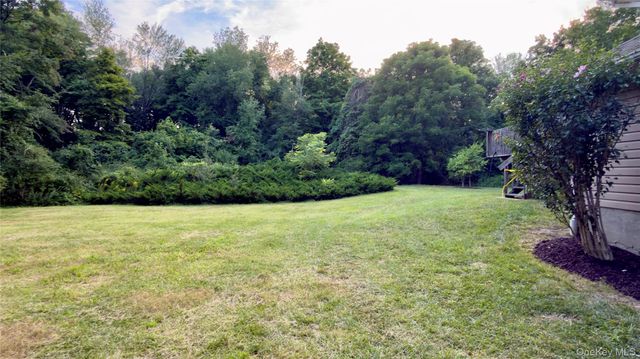 79 Connelly Drive, Staatsburg, NY 12580