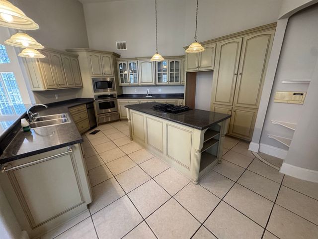 2650 FORRESTEVAN CV, Eads, TN 38028