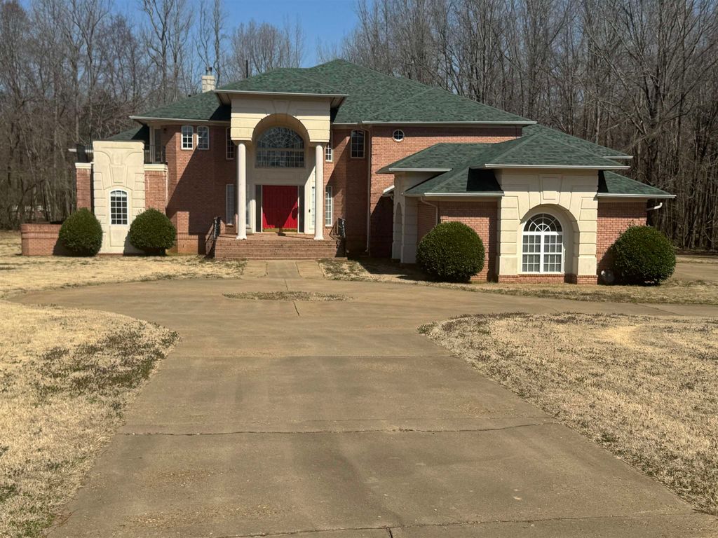 2650 FORRESTEVAN CV, Eads, TN 38028