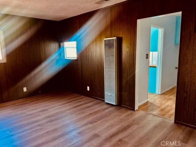 1073 E Plymouth Street, Long Beach, CA 90805