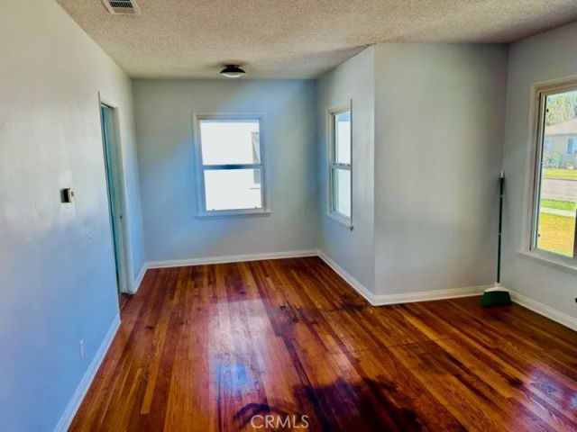 1073 E Plymouth Street, Long Beach, CA 90805