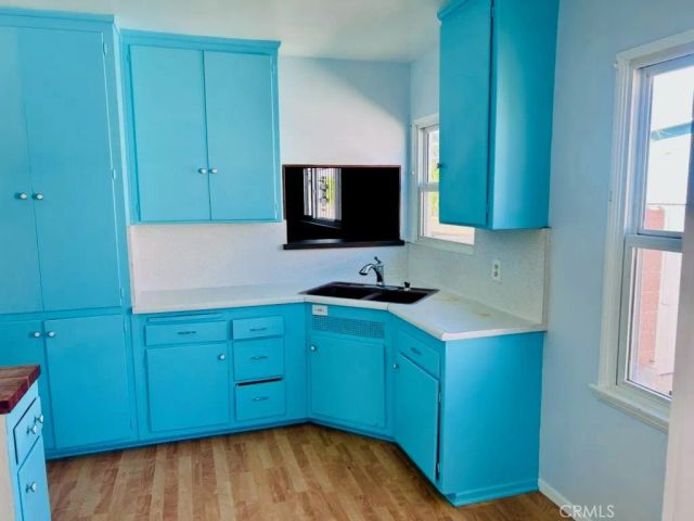 1073 E Plymouth Street, Long Beach, CA 90805