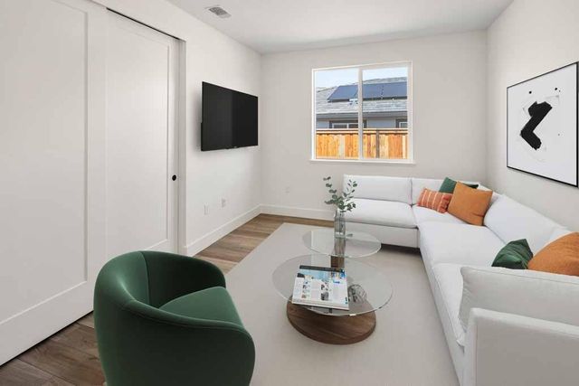 2420 Briar Meadow Cir, Auburn, CA 95603