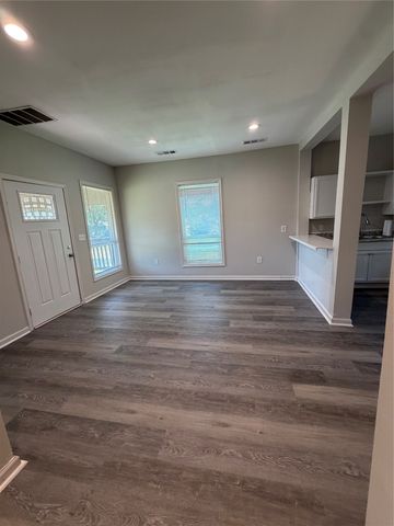 1711 Oriental Street, Bonham, TX 75418