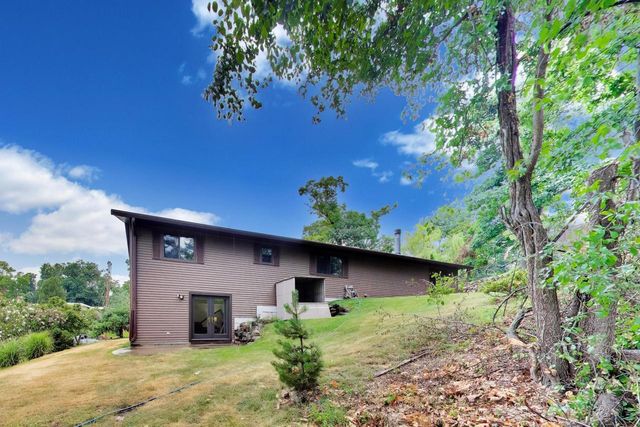 N3246 Robin ROAD, Lake Geneva, WI 53147