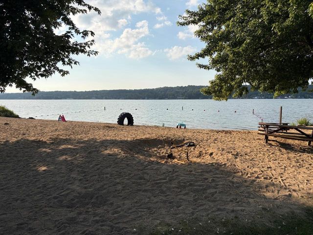 N3246 Robin ROAD, Lake Geneva, WI 53147