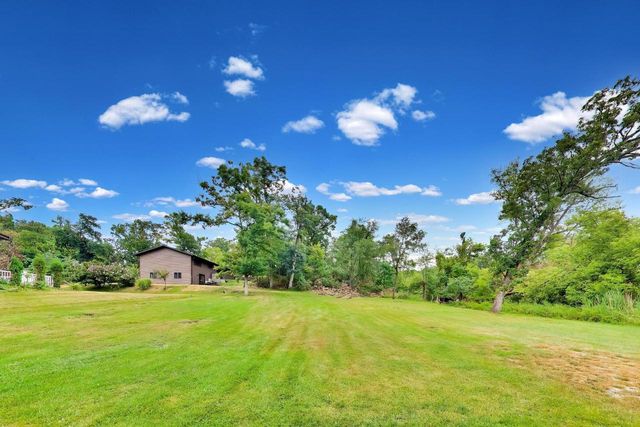 N3246 Robin ROAD, Lake Geneva, WI 53147