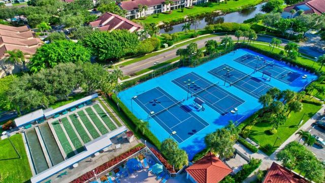 5115 EUROPA Drive B, Boynton Beach, FL 33437