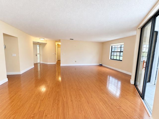 5115 EUROPA Drive B, Boynton Beach, FL 33437