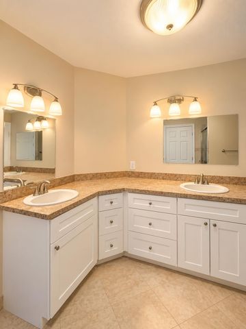 5115 EUROPA Drive B, Boynton Beach, FL 33437