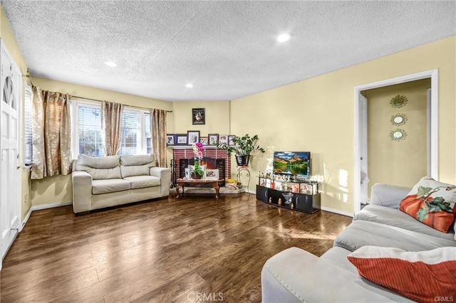 1380 1382 Glen Avenue, Pasadena, CA 91103