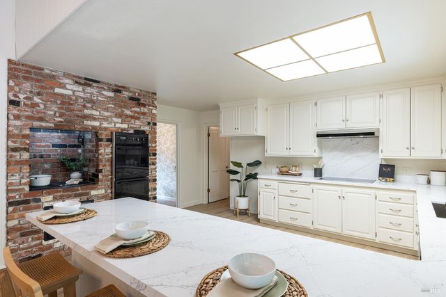 520 Fair Ave, Petaluma, CA 94952