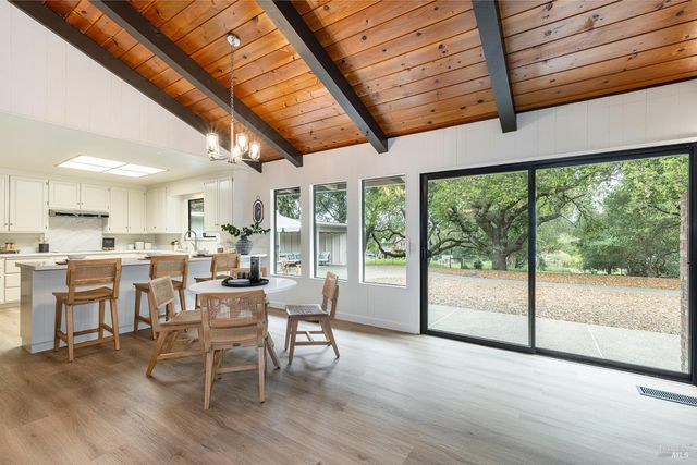 520 Fair Ave, Petaluma, CA 94952