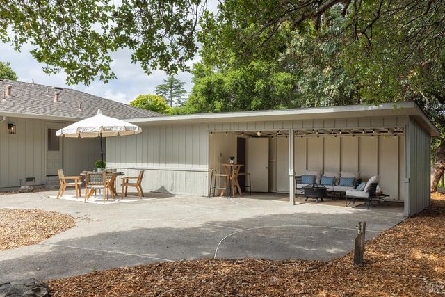 520 Fair Ave, Petaluma, CA 94952