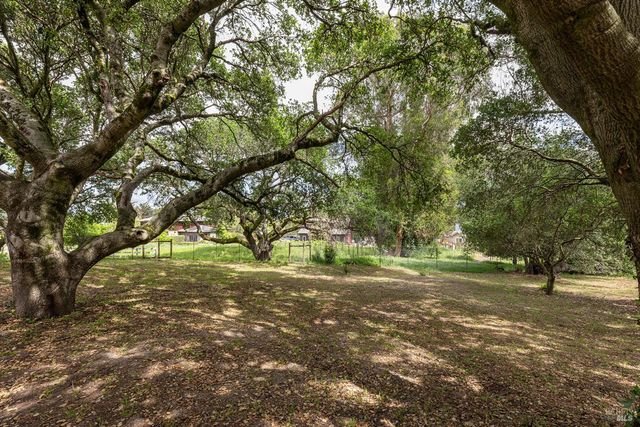 520 Fair Ave, Petaluma, CA 94952