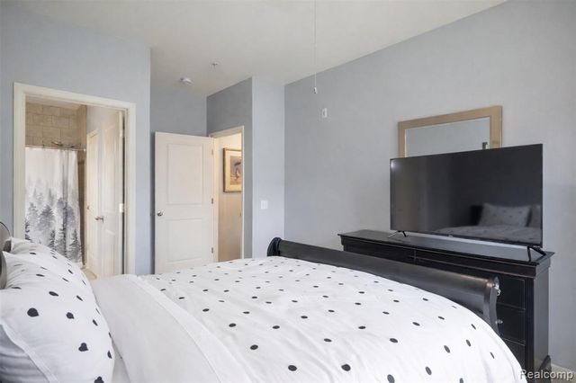 12487 First Avenue, Southgate, MI 48195