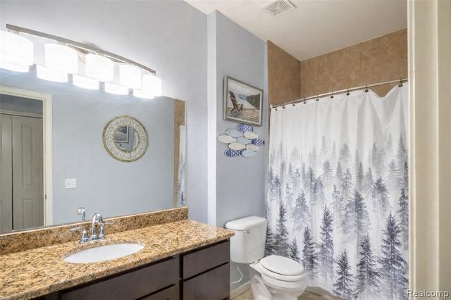 12487 First Avenue, Southgate, MI 48195