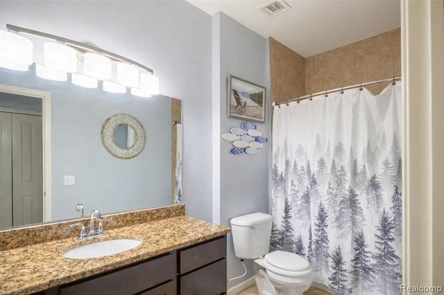 12487 First Avenue, Southgate, MI 48195