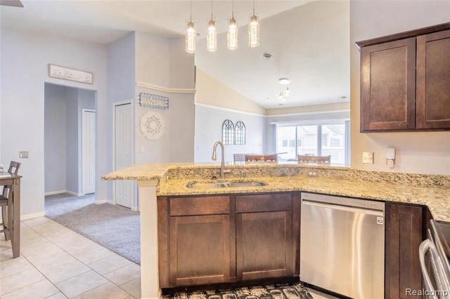 12487 First Avenue, Southgate, MI 48195